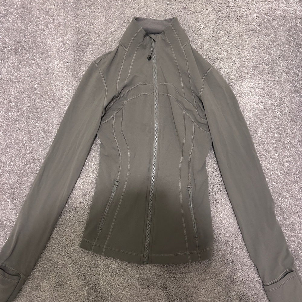 Lululemon nomad size 4 define jacket